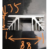 哪家有这款88mm*35mm的散热器铝材