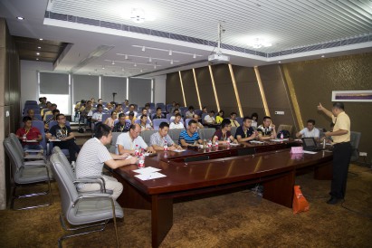 天圆公司麦总培训现场 